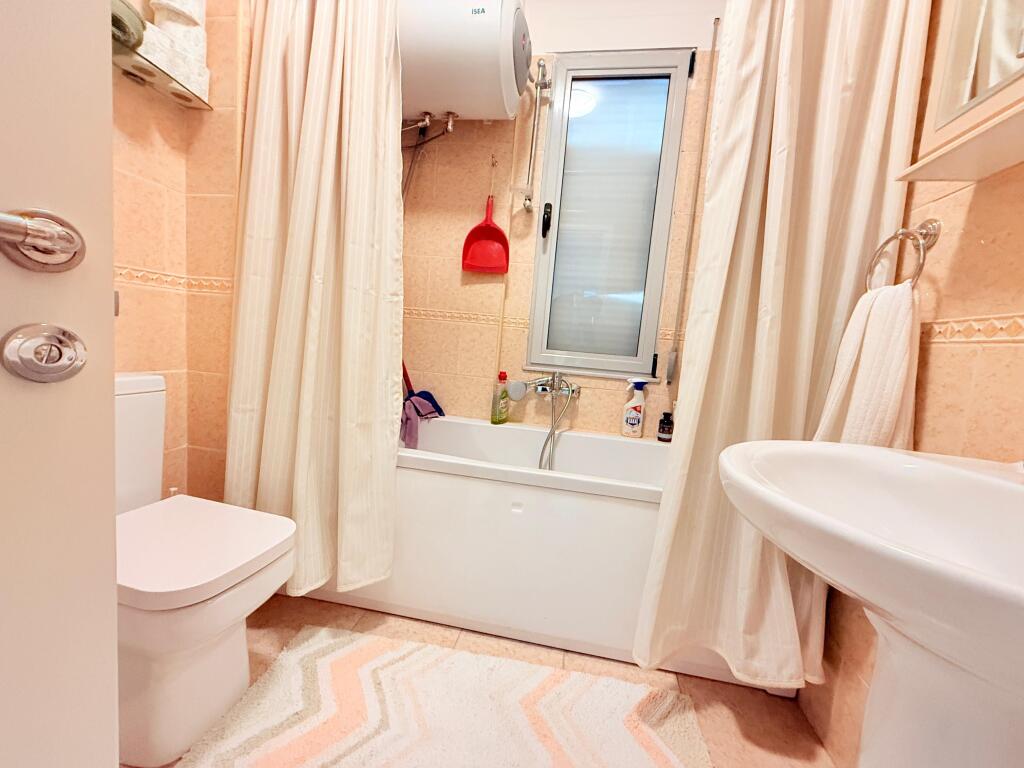 🏡 Spacious 2+1+2 apartment with 3 balconies for rent