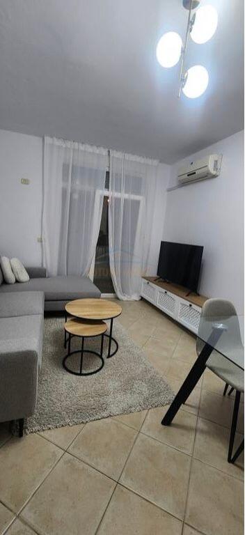 Affitto, Appartamento 1+1, Ex Esposizione, Tirana.