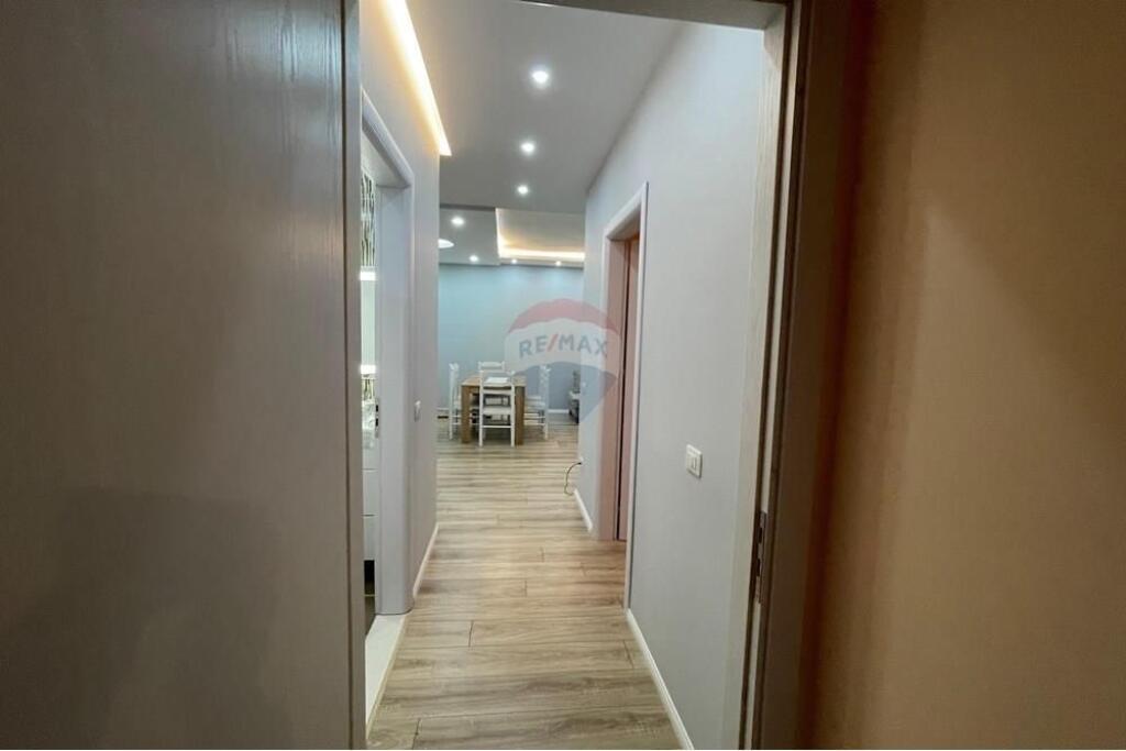 2+1 Apartment for Sale in Fresk !