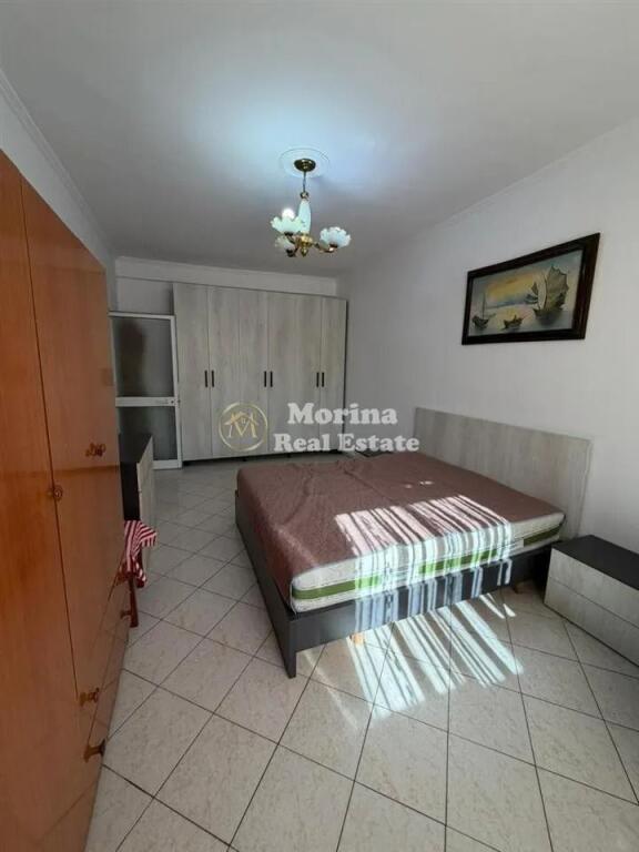 Qera, Apartament 1+1,Ish Parku Autobusave, 400 euro/muaj.