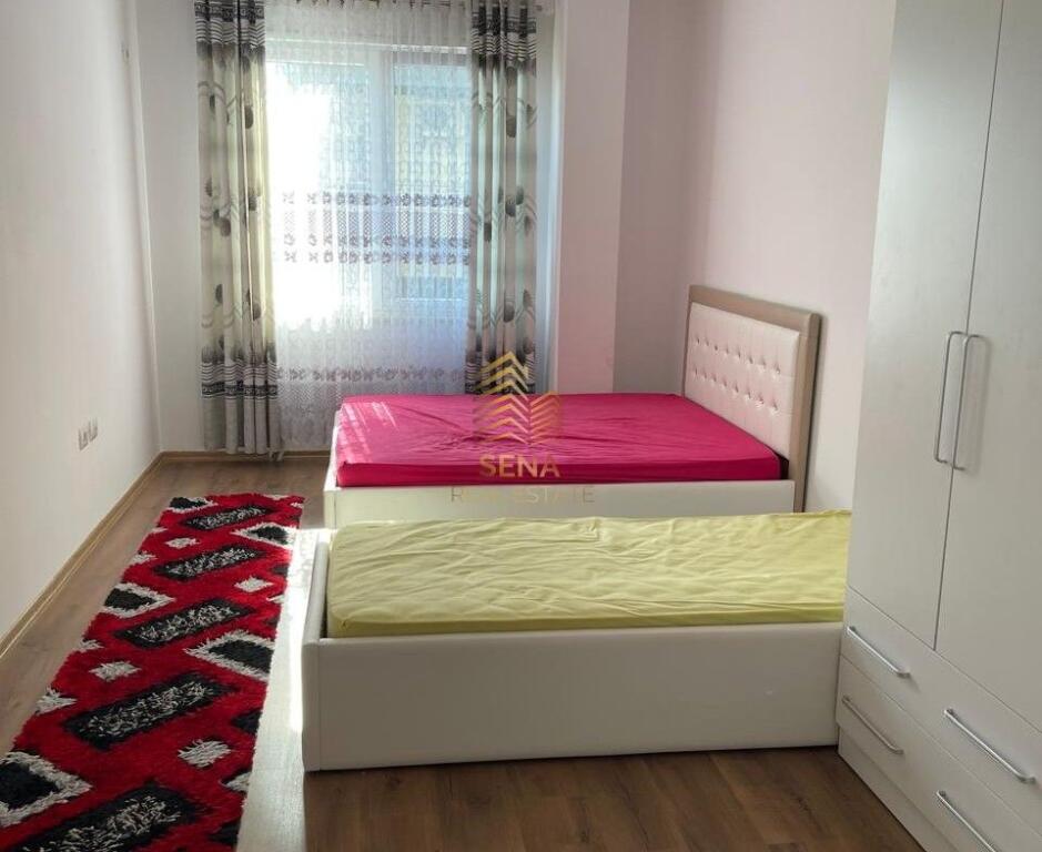 Shitet, Apartament 3+1+2+Blk+Post Parkimi, Kinostudio, 295,000 Euro