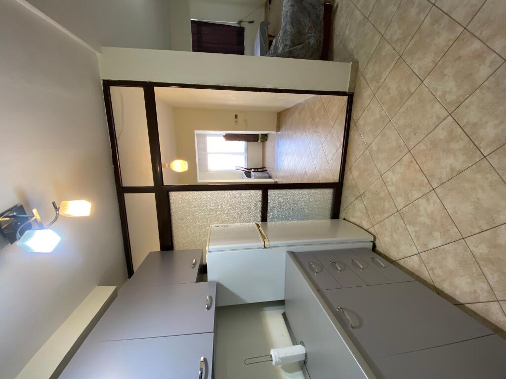 Ne Myslym Shyr Tek Somegu Jepet Me Qera Apartament 2+1