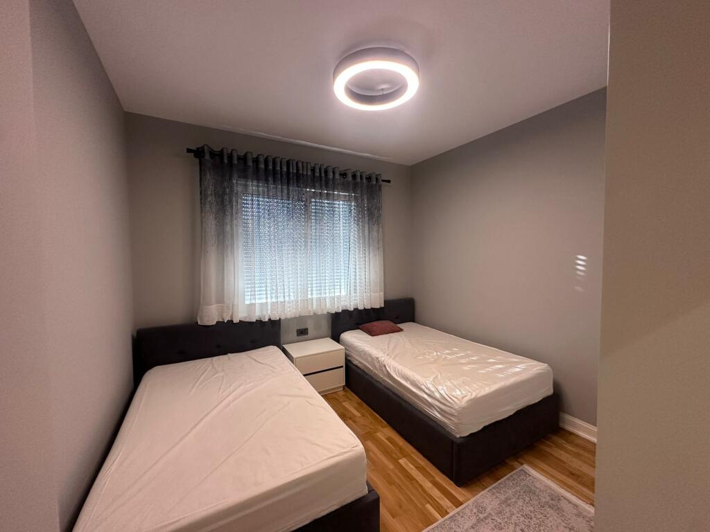 TEG 🌹 JOY - BANESA PËR QIRA