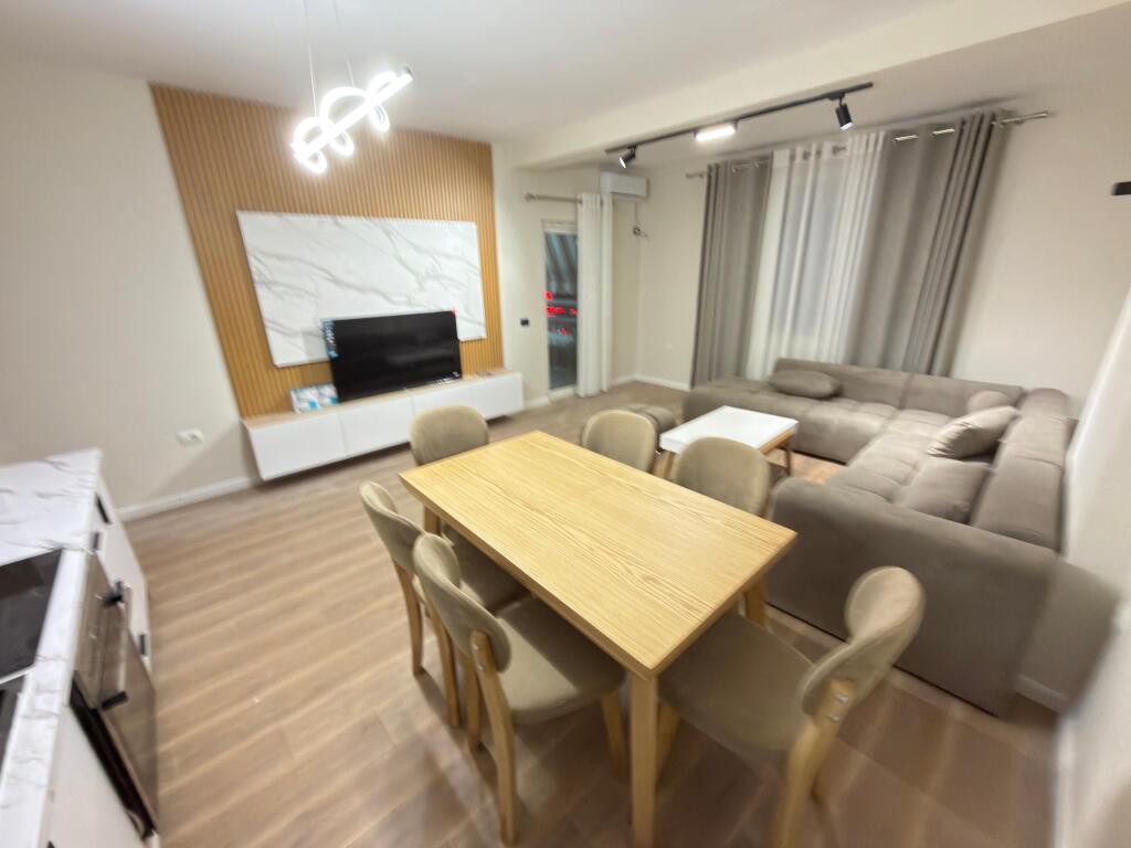 Apartment 2+1+2 for sale Misto Mame