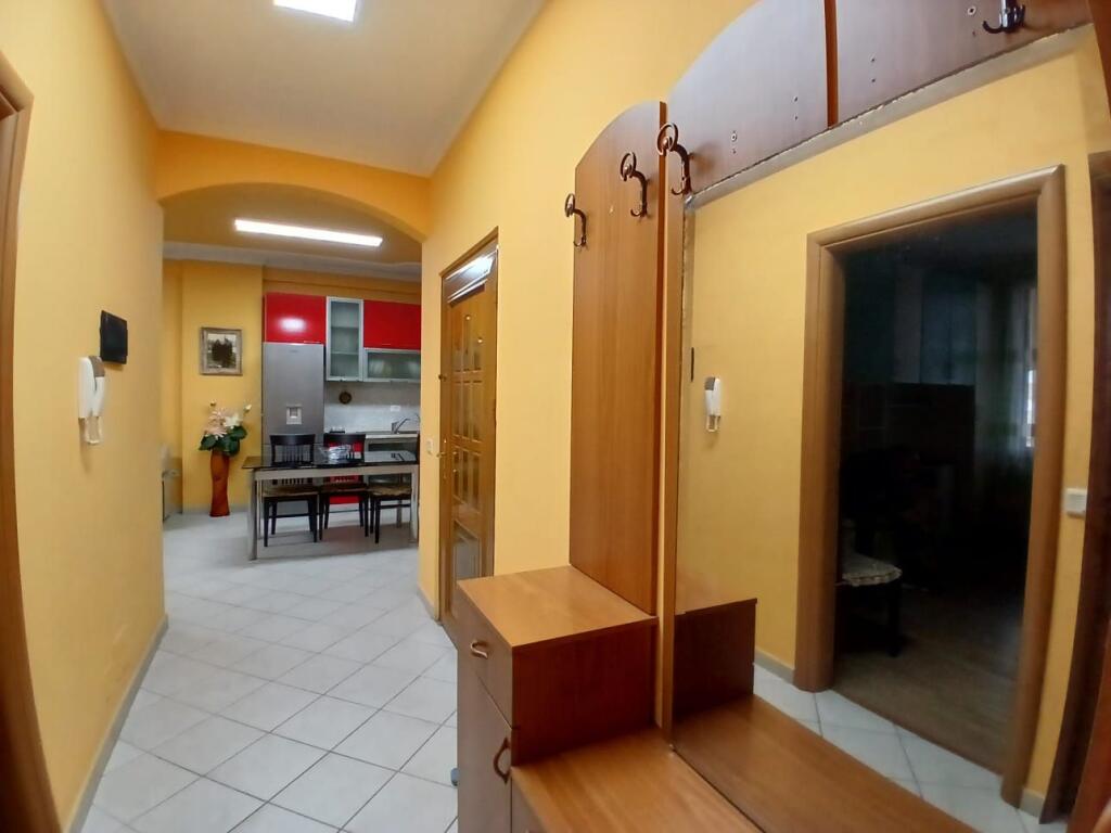 Apartament me qera 2+1+ 2📍Qendër