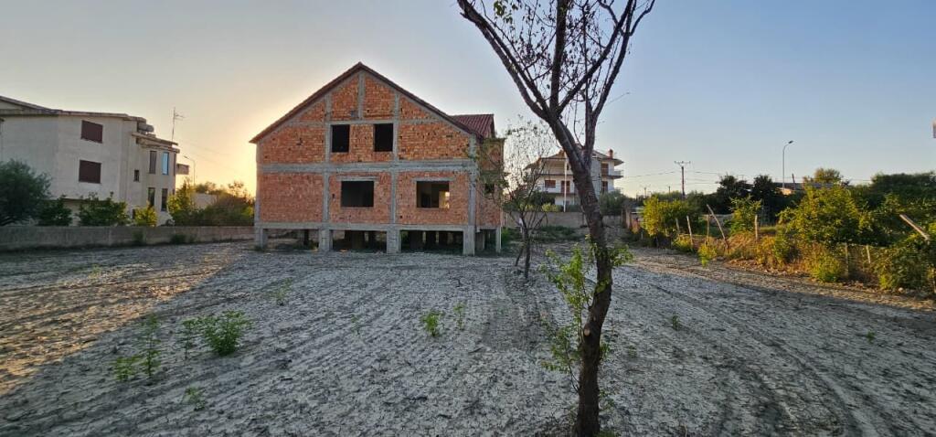 📢 SHITET VILË 2 KATËSHE NË SHIJAK – AFËR AJMAN PARK 🏡🌳