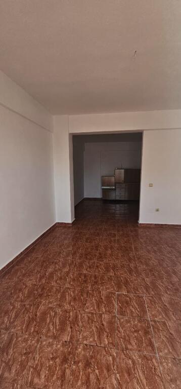 APARTAMENT 1+1 ME QERA PLAZH DURRES