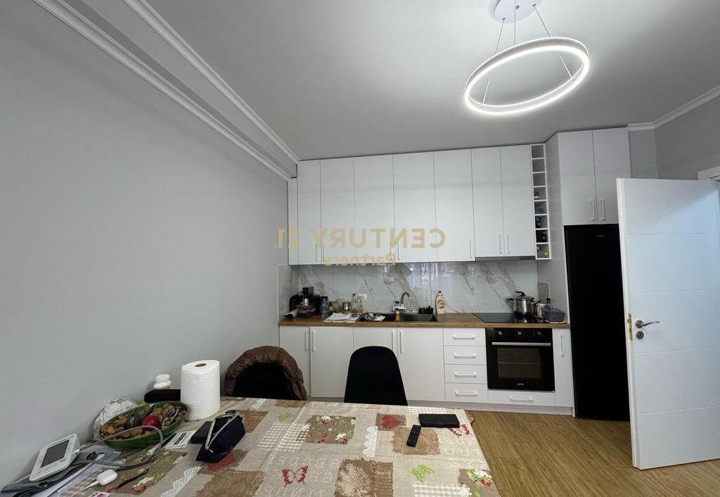 SHESIM APARTAMENT 1+1 - PRANE RRETHIT ASTIR