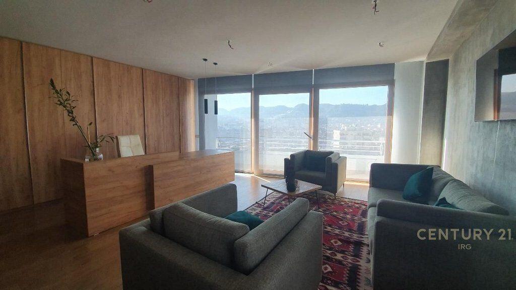 ZYRE ME QERA TE HILTON, PRANE DELIJORGJIT! 3,000 € /Muaj