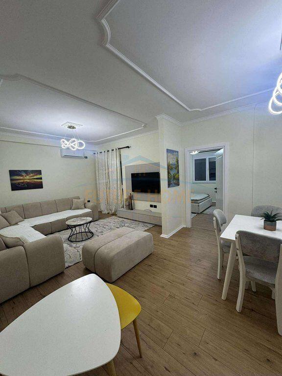 Apartment for rent 1+1 Dibres Street, Tirana