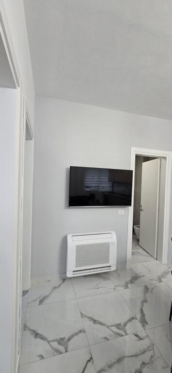 Dry lake, 2+1 apartment for rent 670 Euro, FZ Construction,