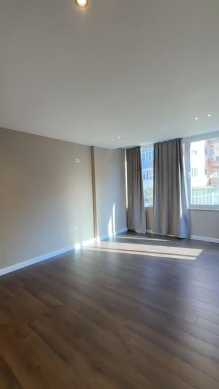 Shitet Apartament 2+1, Kopeshti Botanik