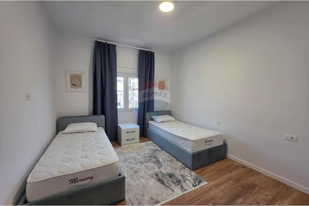 APARTAMENT 2+1 PER QIRA TE PETRO NINI!