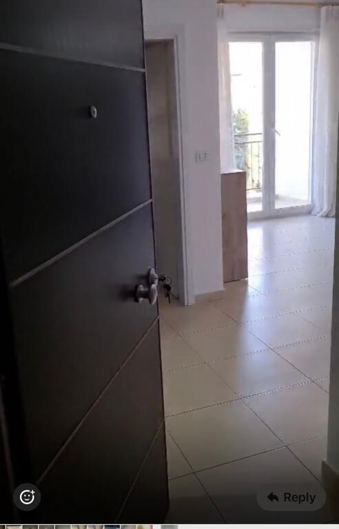 1+1, arredato al 21 Dhjetori vicino all'ingegneria delle costruzioni, prezzo 500 mila lek