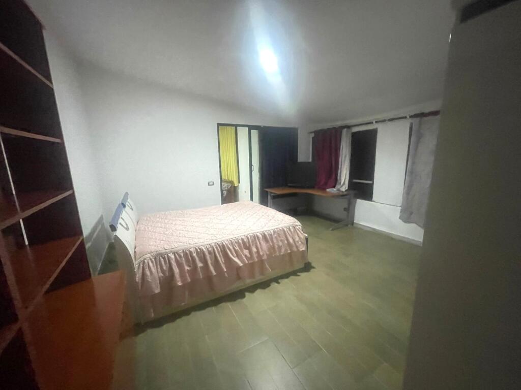 Jepet Hyrje 1+1 me Qera tek Jordan Misja 10 minuta nga Stacioni i Trenit