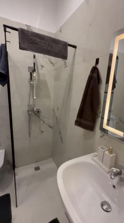 For rent 2+1 Donika Center furnished 1190 eu in the Center