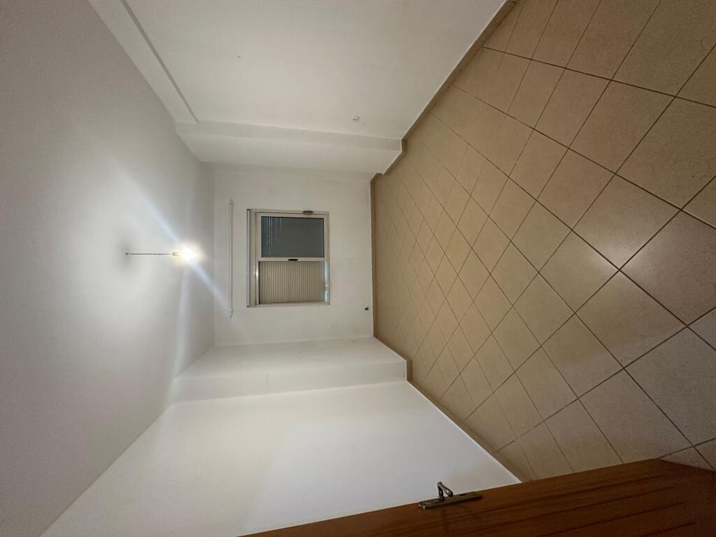 Jepet Apartament 1+1 me qera ne Astir