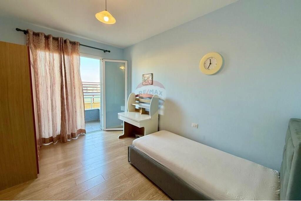 Appartamento 2+1+2 in affitto | LIQUIDO SECCO (Via Peti)
