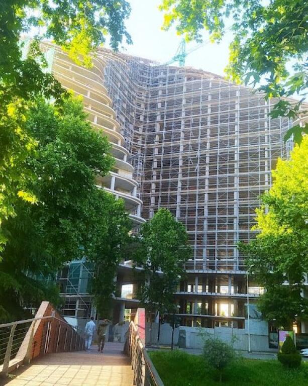 OKAZION‼️SHITET 2+1+2 ne Ekspozita Building