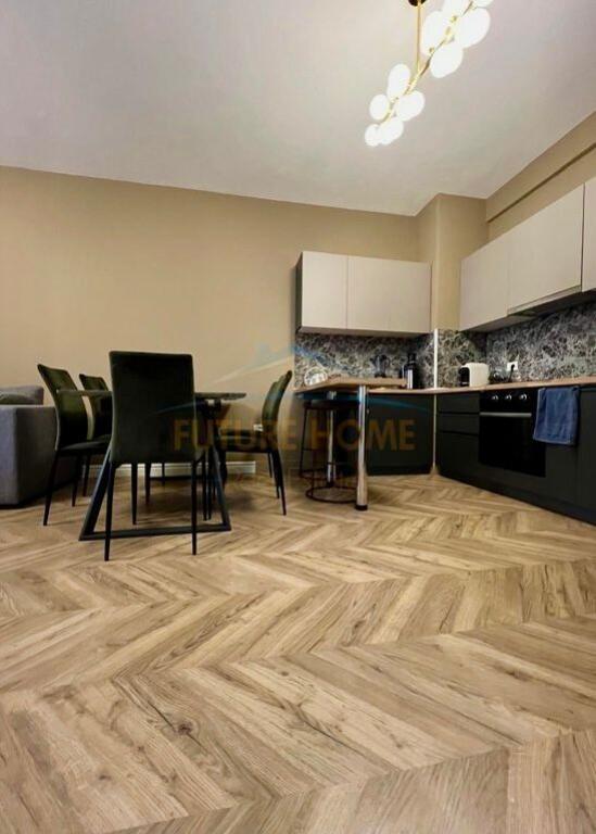 Shitet , Apartament 2+1+2 ,Green City,Tirane