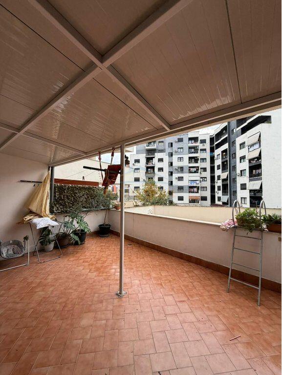 Affitto, Appartamento 2+1, Nuovo Anello, Tirana. 500 €,DB59474