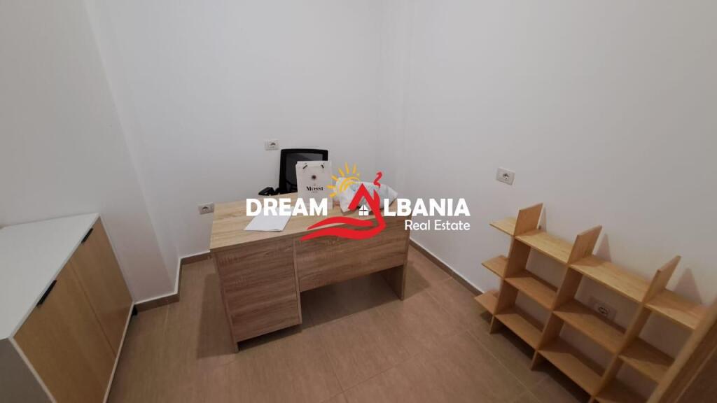 Locale commerciale in vendita in Via Don Bosko vicino a Vizion+ a Tirana (ID 4131391)