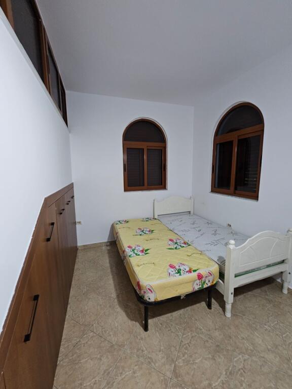 JEPET ME QERA STUDIO,  KËNETË DURRËS  