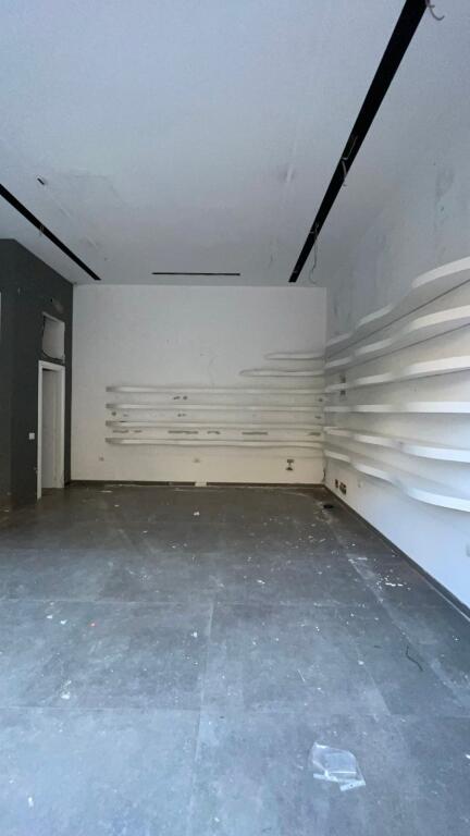 Tirane, business premises for rent Floor 0, 105 m² 1,700 € (Dinamo Stadium) MLS # 530581007-92