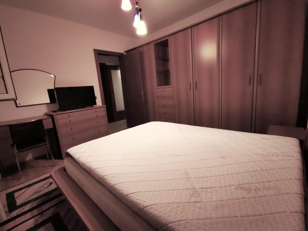 Jepet Me Qera Apartament 2+1 Rruga e Elbasanit