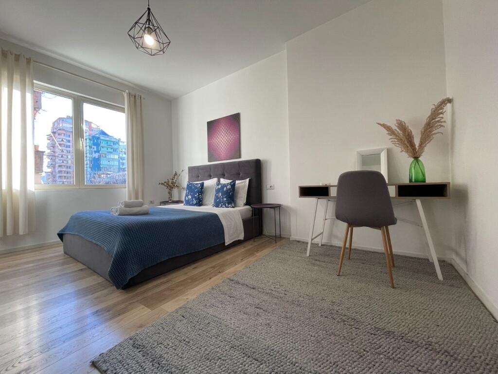 Appartamento 1+1+1 Balcone In Affitto