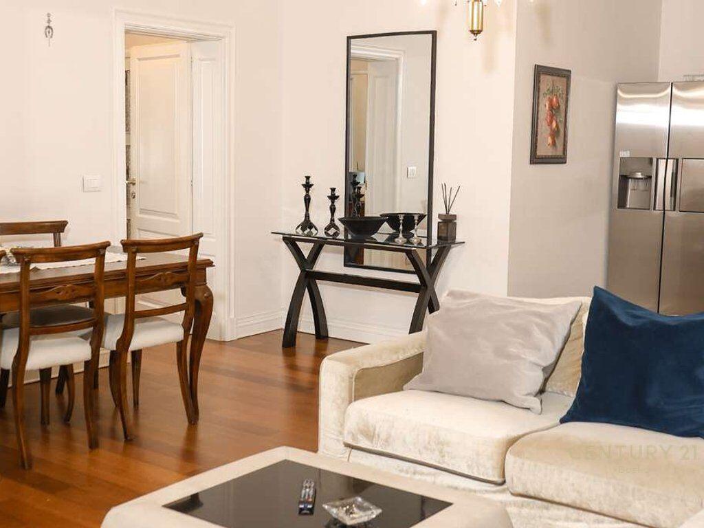 APARTAMENT 3+1 PER SHITJE NE ZEMER TE BLLOKUT‼️