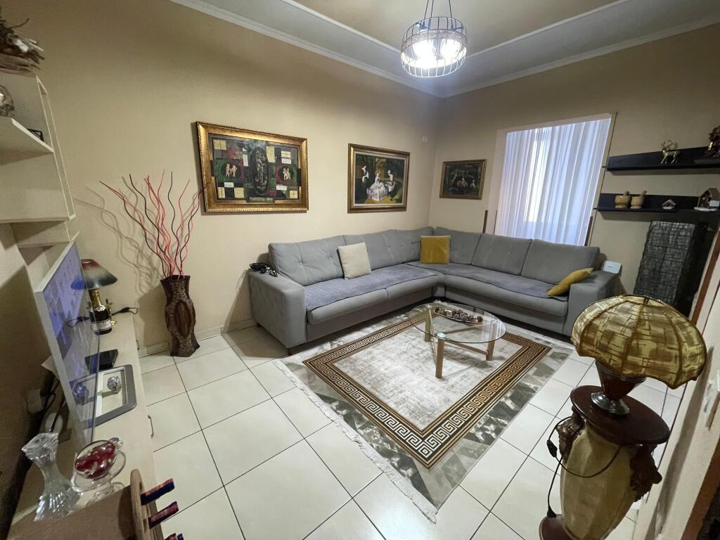 SHITET APARTAMENT 2+1 TEK ISH TREGU ELEKTRIK