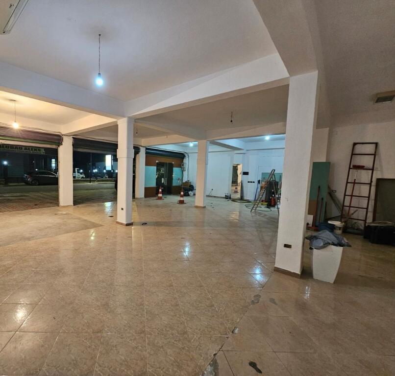 🏢 BUSINESS PREMISES FOR RENT – KËNETË, DURRËS