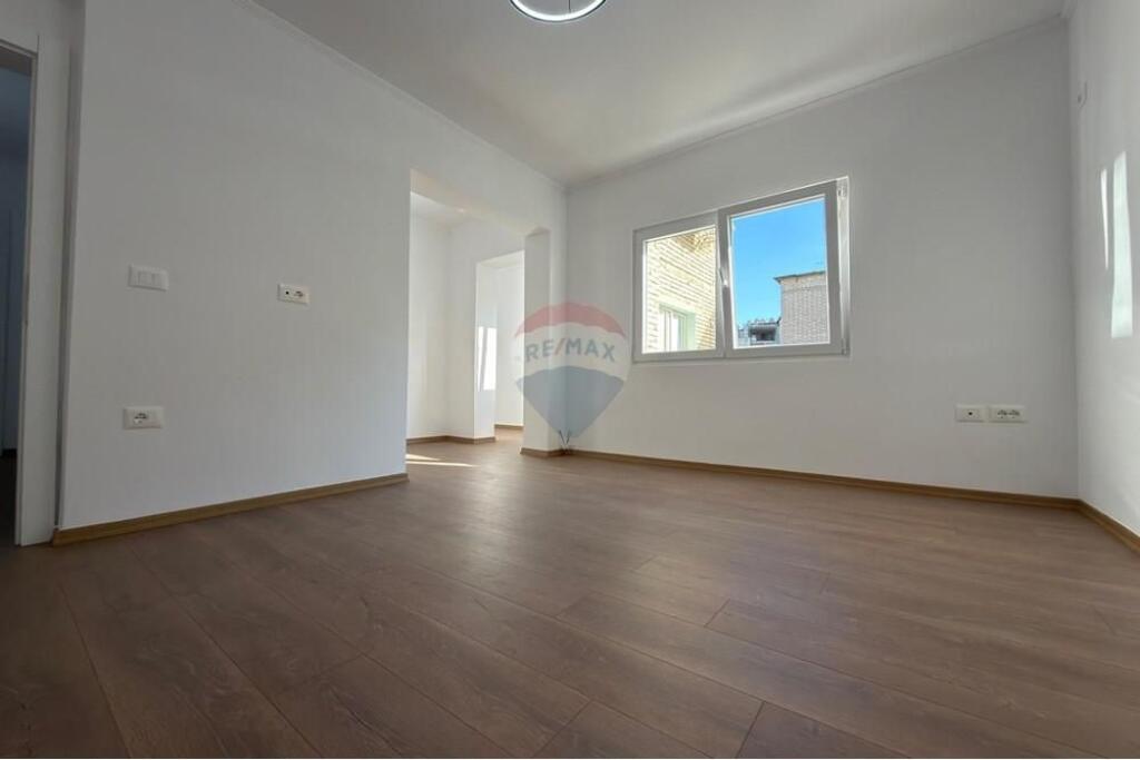 Apartment 2+1 for sale in the Xhamllikut area ID: 530181047-532