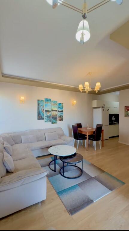 Jepet me qira apartament 2+1 në zonën e Liqenit të Thatë