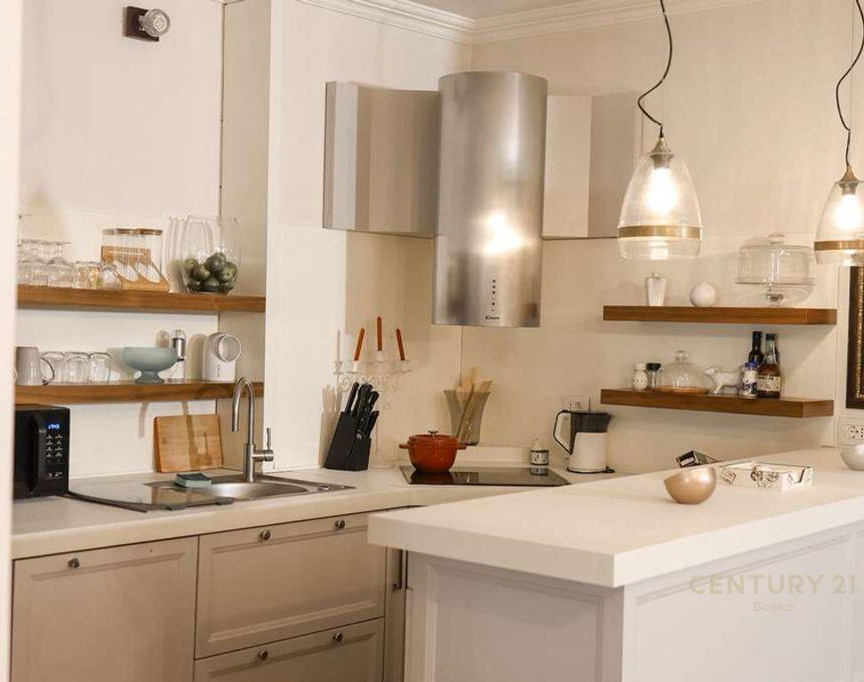 APARTAMENT 3+1 PER SHITJE NE ZEMER TE BLLOKUT‼️