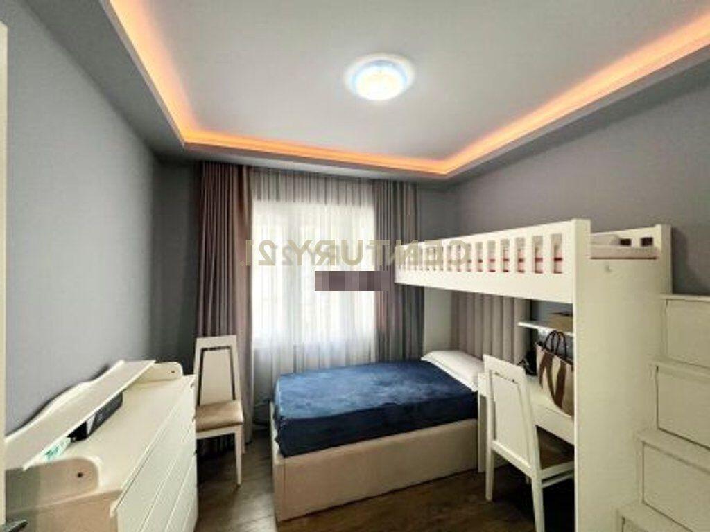 FOR RENT 2+1 APARTMENT NEAR THE DRY LAKE