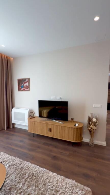 Super Apartment 2+1+2 for rent, opposite Kika 2 Paris Commune