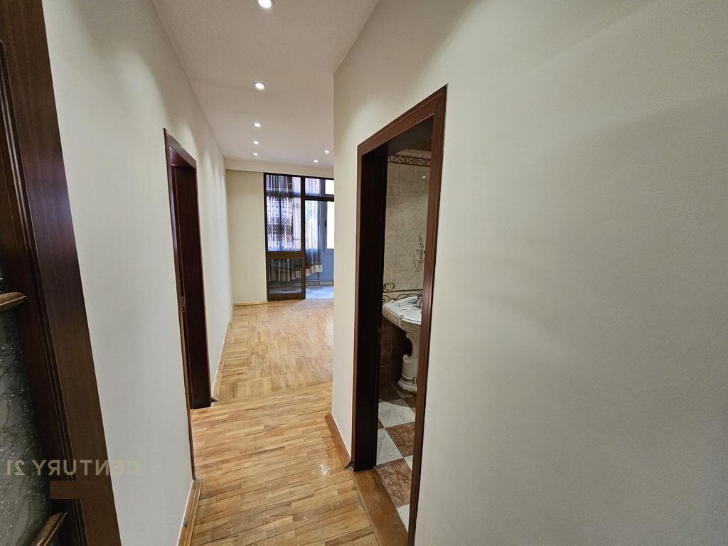 SHITET APARTAMENT 2+1+2 BLLOK