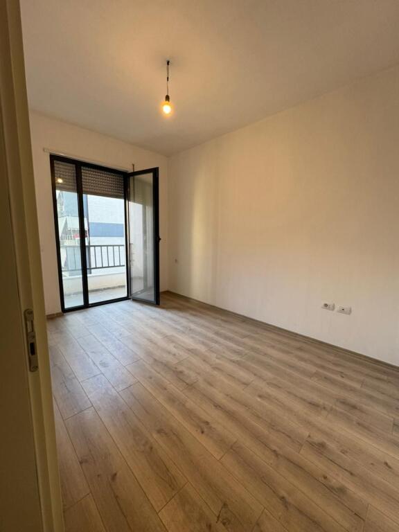 OKAZION APARTAMENT 2+1+2+PARKIM NE KINOSTUDIO !!!! JO AGJENSI
