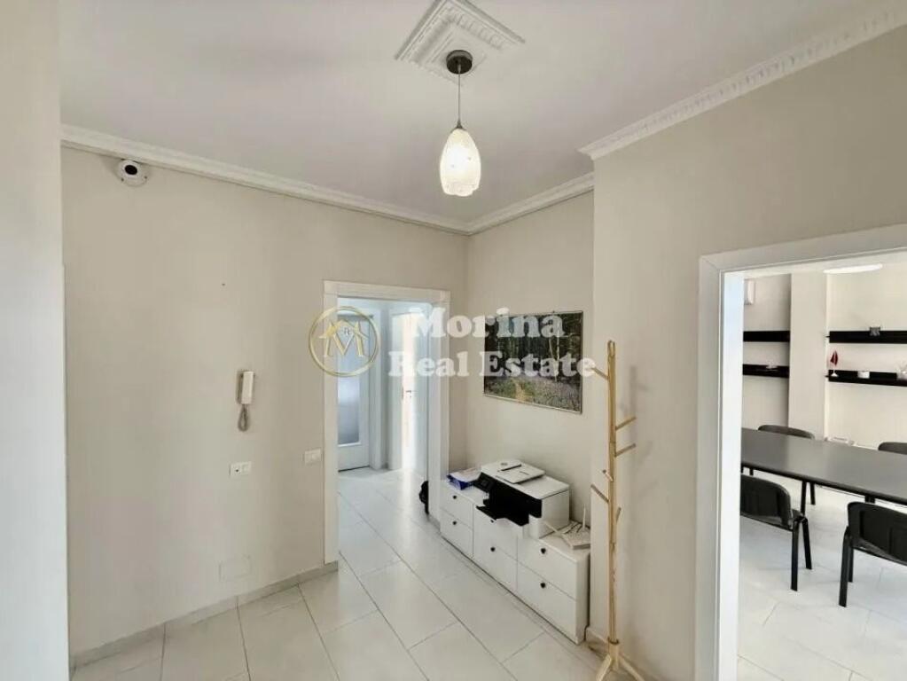 Affitto, Locale Commerciale, sopra Città Studentesca, 650 Euro/Mese