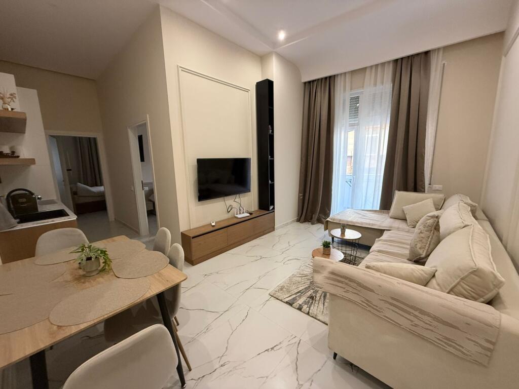 2+1, furnished for the first time, at Donika Center, Durres street, price 1200 euros