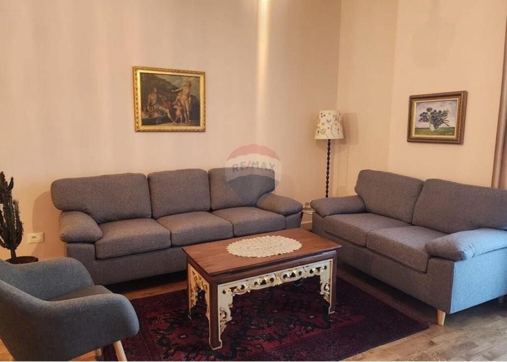 FOR RENT, APARTMENT 2+1+2 + PARKING KOSOVAREVE STREET