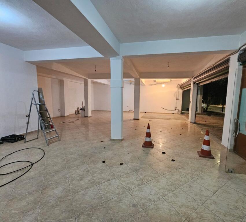 🏢 BUSINESS PREMISES FOR RENT – KËNETË, DURRËS