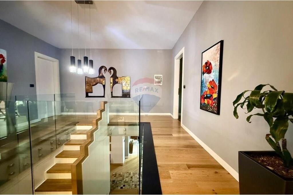 Duplex 360m for sale in the “Nobis” Complex