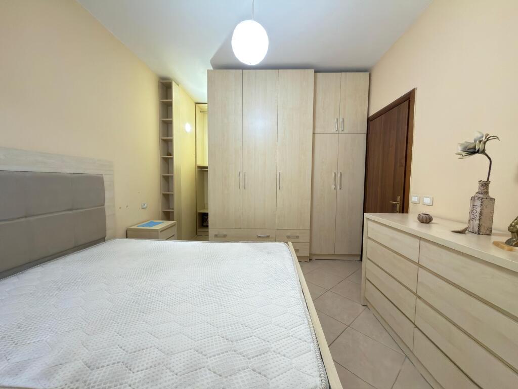 Apartment 2+1 for rent at Zogu i Zi