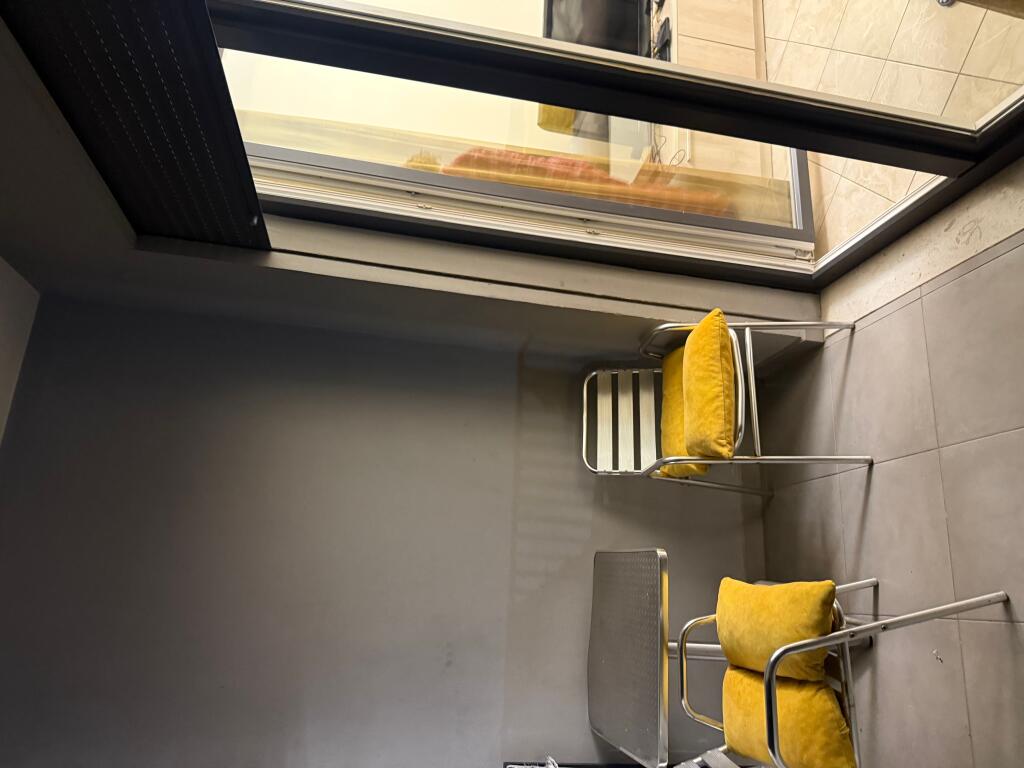 Qender apartament  luksoz 2+1+2 me qera 70,000 leke i padiskutueshem