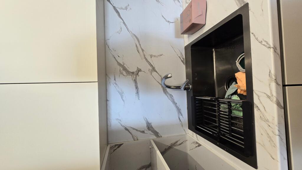 Apartment 2+1 for rent, former Aviation Field, Tirana