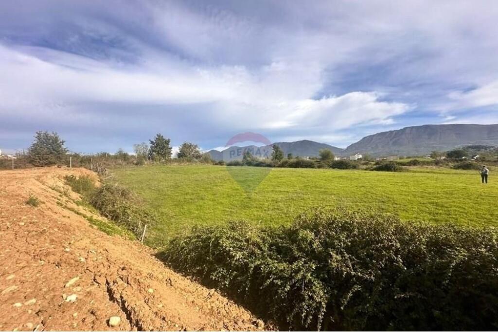 Tokë për ndërtim - Për Shitje - Rolling Hills, Tiranë !