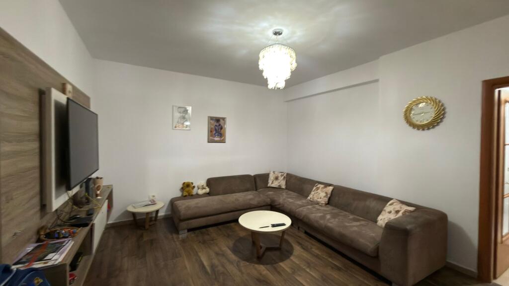 ASTIR APARTAMENT 2+1+2 PER SHITJE!